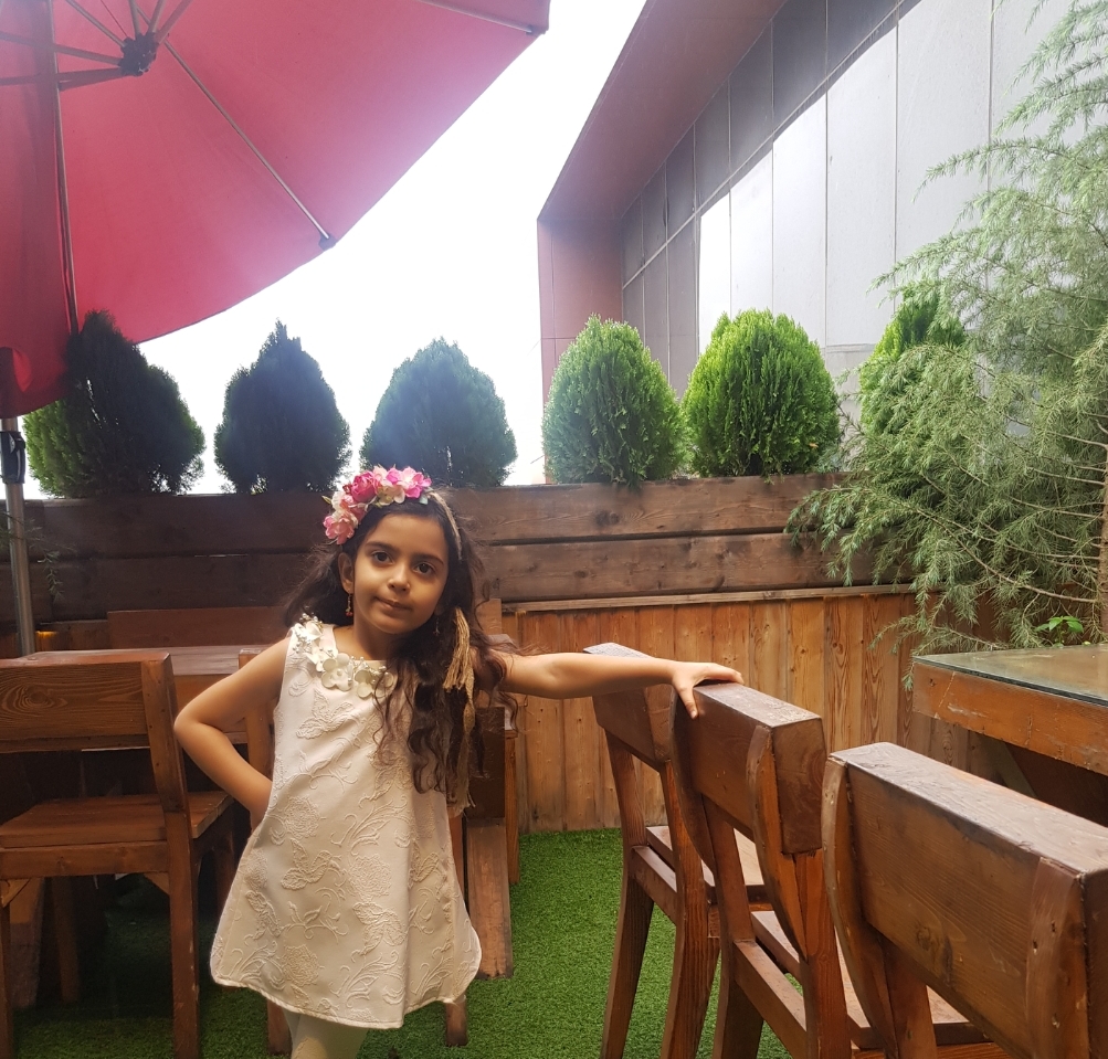 مه آرا مهری