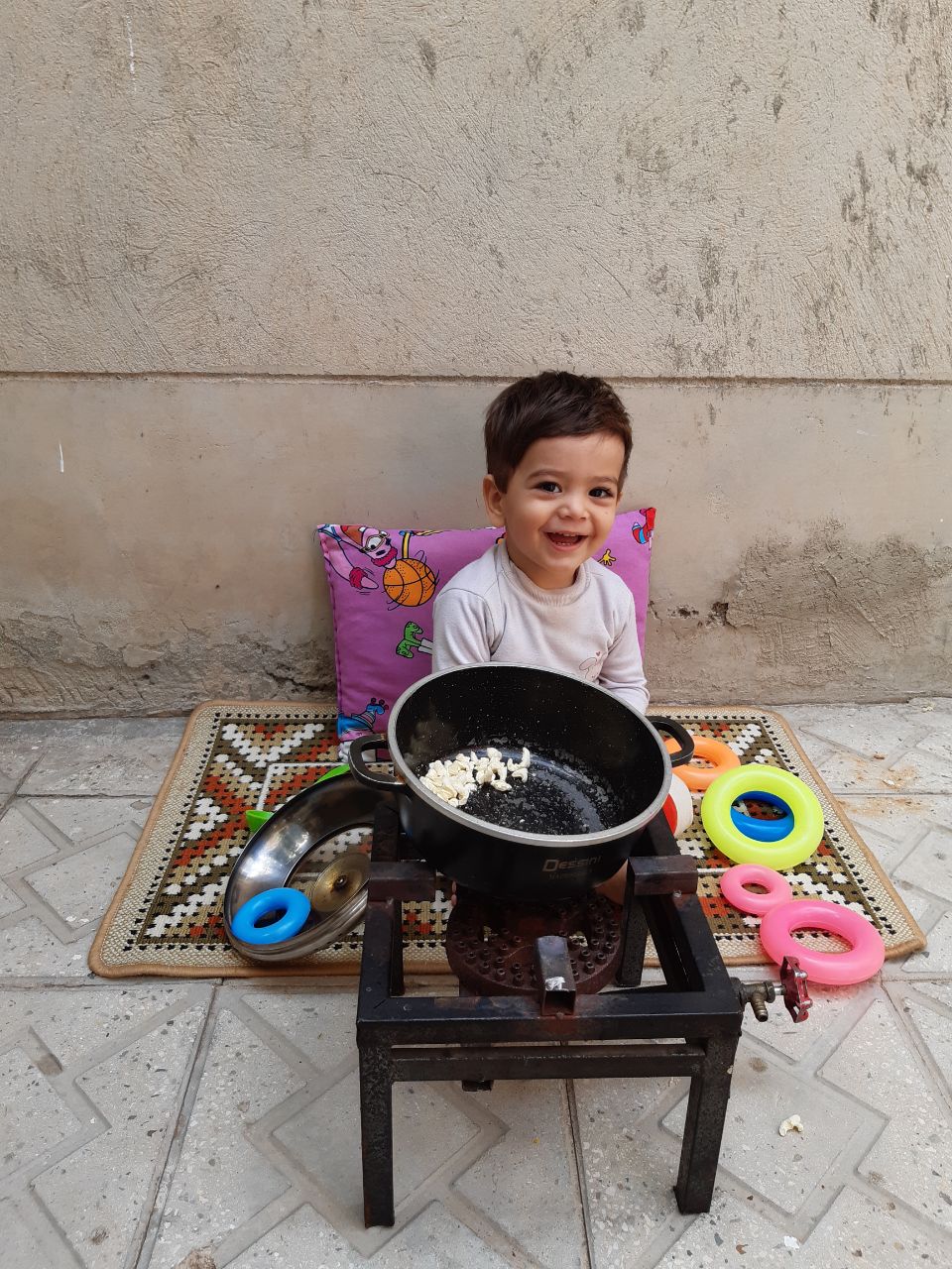 علی