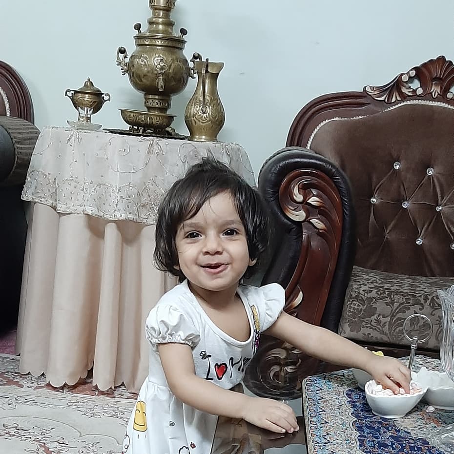 نیکا سادات سیادت