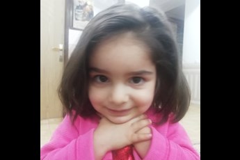 زینب گلی 