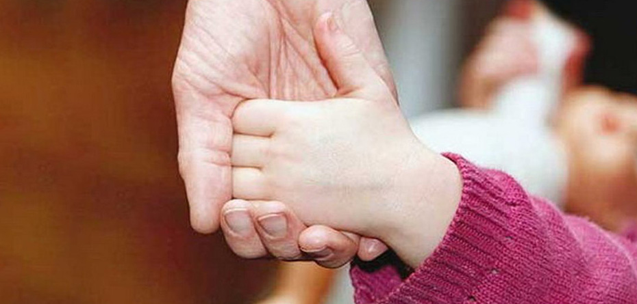 مشکلات متقاضیان فرزندخواندگی و یک نگرانی مشترک: ژن مهمتر است یا تربیت؟