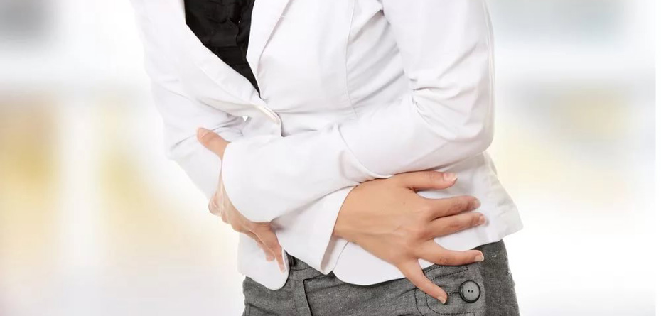 علت درد زیر شکم در خانم‌ها چیست؟